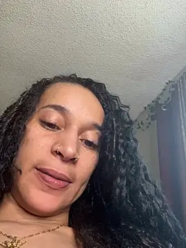 Shuggabutt online show from February 2026 10:42:02 PM