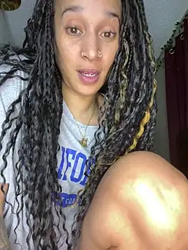 Shuggabutt online show from February 2026 09:30:01 AM