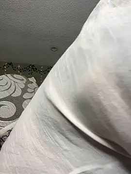 Shuggabutt online show from January 2026 12:48:01 AM