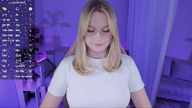 Honey blonde online show from May 2026 08:33:02 PM