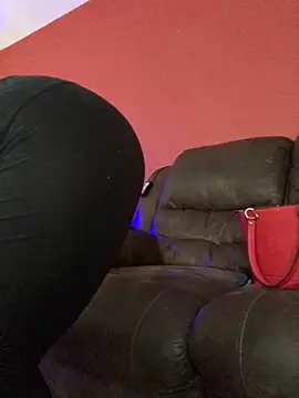 blndpolkadot online show from February 2025 07:24:02 PM