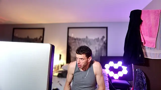 savageconfidence online show from April 2026 09:38:01 AM