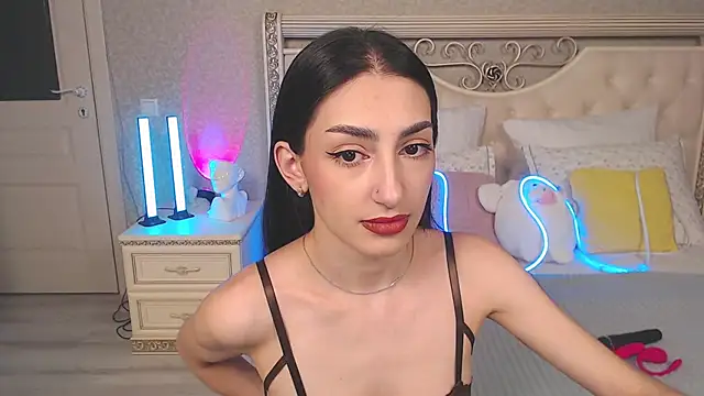 Snapshot of Lina_Robbins chatting on April 2026 12:01:01 AM Lina Robbins online show from April 2026 12:01:01 AM