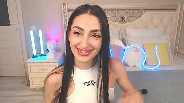 Lina Robbins online show from March 2026 01:54:01 AM