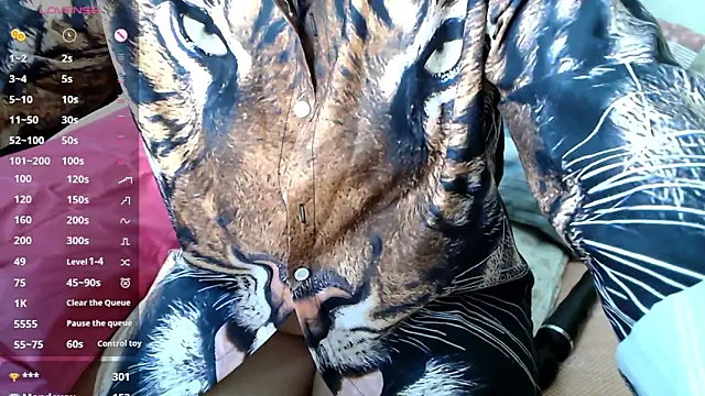 RoseStarr online show from September 2025 07:06:02 PM