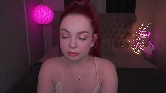 CarolinaDia online show from March 2025 08:32:02 PM