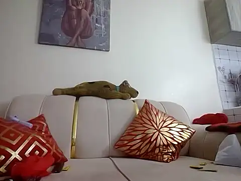 hoely grail01 online show from March 2026 07:27:01 PM