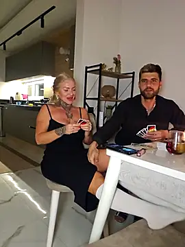 Snapshot of YourMommyBlair chatting on February 2025 05:37:01 PM YourMommyBlair online show from February 2025 05:37:01 PM