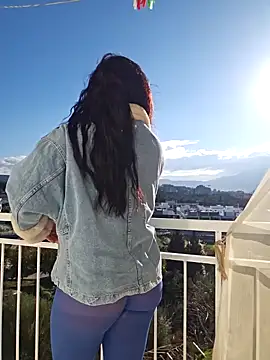 Snapshot of YourMommyBlair chatting on February 2025 07:13:02 AM YourMommyBlair online show from February 2025 07:13:02 AM