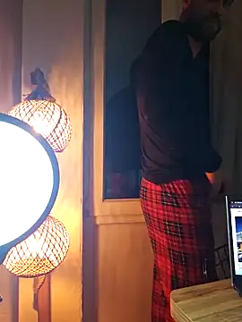 Snapshot of YourMommyBlair chatting on February 2025 05:40:01 PM YourMommyBlair online show from February 2025 05:40:01 PM