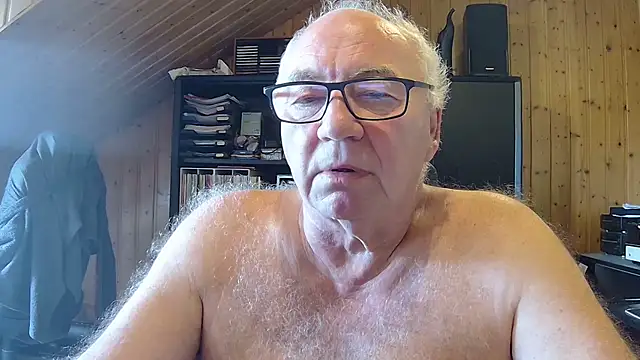 Snapshot of biggandybig chatting on May 2026 06:07:02 AM biggandybig online show from May 2026 06:07:02 AM