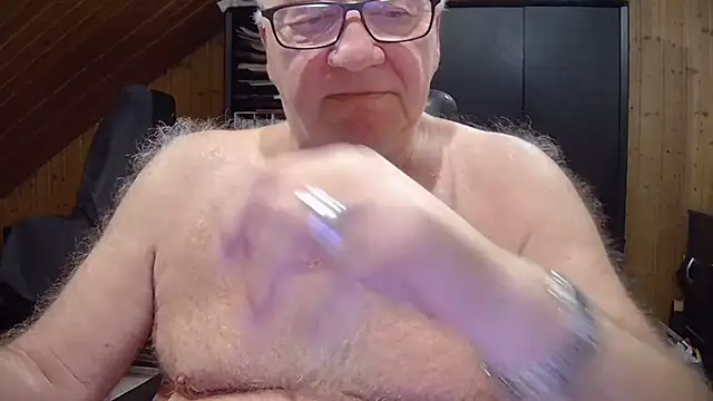 biggandybig online show from November 2025 10:43:02 PM