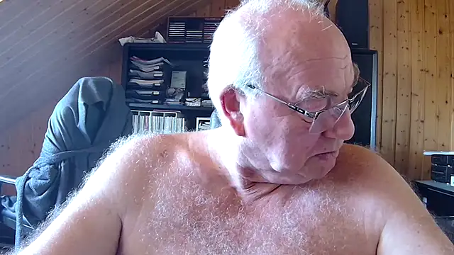 Snapshot of biggandybig chatting on June 2026 10:58:01 AM biggandybig online show from June 2026 10:58:01 AM