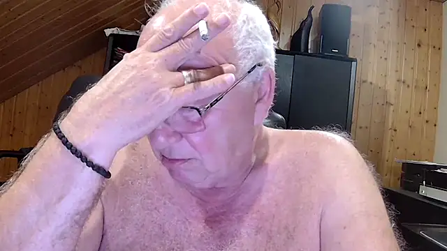 Snapshot of biggandybig chatting on June 2026 12:05:02 AM biggandybig online show from June 2026 12:05:02 AM
