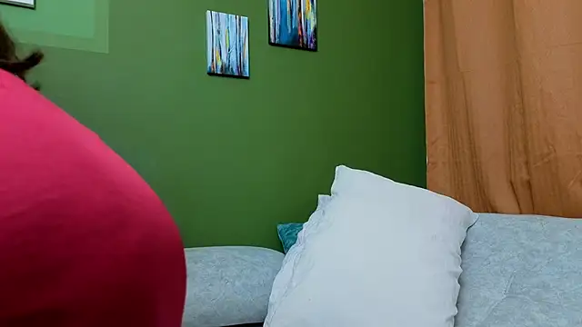 Abril Bianchi online show from March 2026 11:19:02 PM