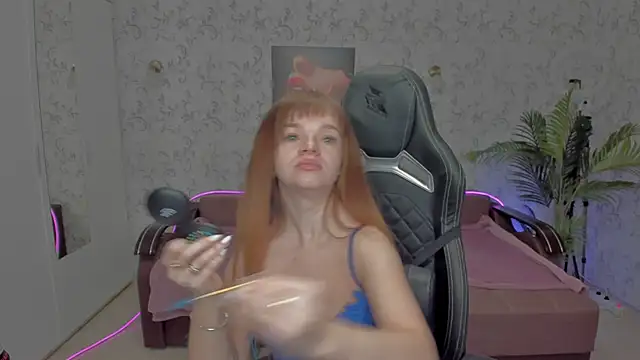Snapshot of Eva_Rosec chatting on December 2024 03:15:02 PM Eva Rosec online show from December 2024 03:15:02 PM