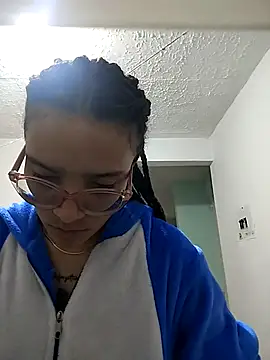 Yaumiko online show from April 2026 11:11:02 AM