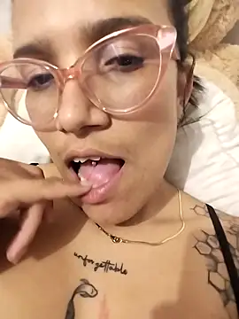 Yaumiko online show from February 2026 01:36:02 AM