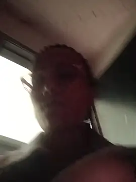 Yaumiko online show from November 2025 08:31:01 PM