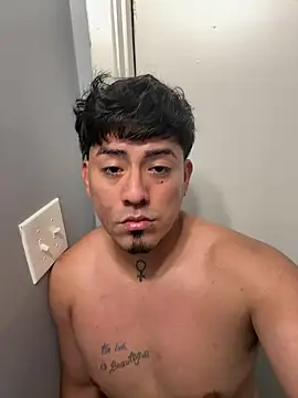 Luisrtrrr online show from July 2026 06:20:02 AM