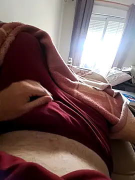 Giannis1990  online show from April 2026 11:28:02 AM