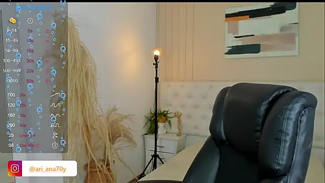 LOISE-XX online show from November 2025 06:50:01 AM