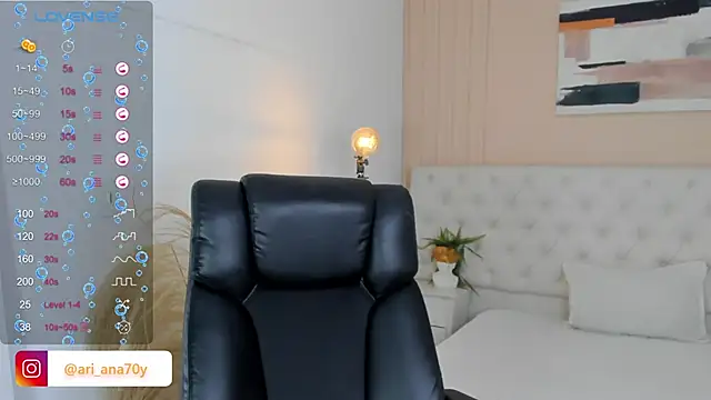 LOISE-XX online show from March 2026 06:33:01 AM