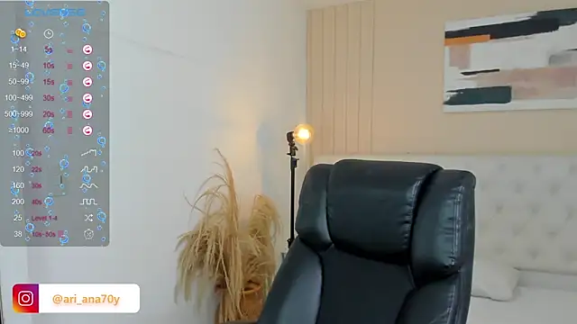 LOISE-XX online show from February 2026 05:07:01 AM