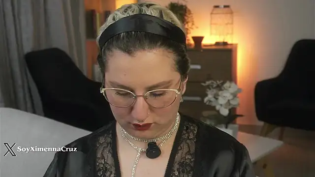 Ximenna Cruz online show from March 2026 09:48:01 PM