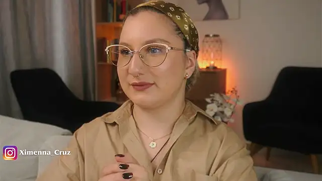 Ximenna Cruz online show from February 2026 07:16:02 PM