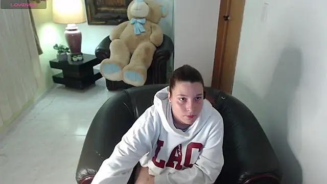 alexia 87 online show from May 2026 02:39:02 AM