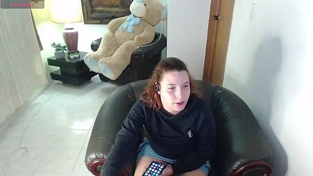 alexia 87 online show from May 2026 02:18:01 AM