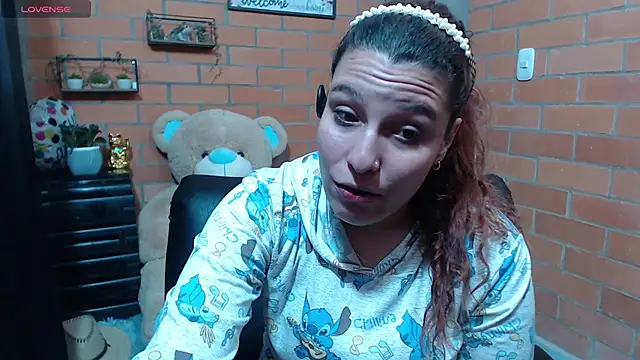 alexia 87 online show from October 2025 02:21:01 AM