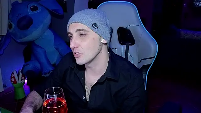 Gil gamesh90 online show from February 2026 08:59:02 PM