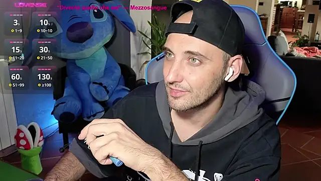 Gil gamesh90 online show from September 2025 02:38:02 PM