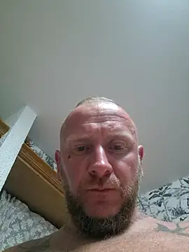 RomWoolf online show from July 2026 01:02:02 AM