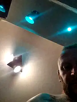 RomWoolf online show from February 2025 12:18:01 AM