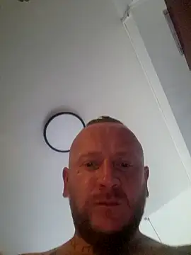RomWoolf online show from January 2025 01:16:02 PM