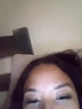 Snapshot of EAAM1 chatting on October 2025 04:55:02 AM EAAM1 online show from October 2025 04:55:02 AM