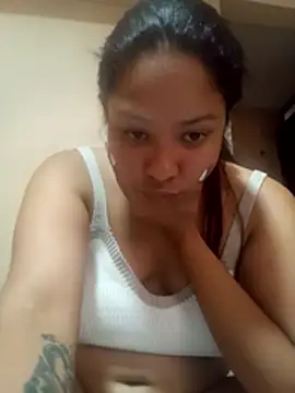 Snapshot of EAAM1 chatting on October 2025 07:37:01 PM EAAM1 online show from October 2025 07:37:01 PM