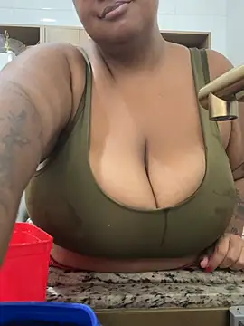 SweetLizzyBBW online show from May 2026 01:26:01 AM
