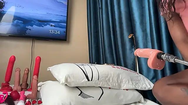 SexyAudreyFuck online show from March 2026 08:35:02 PM