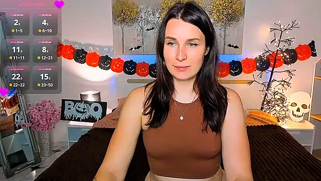 YrKiraXO online show from October 2025 06:13:01 AM