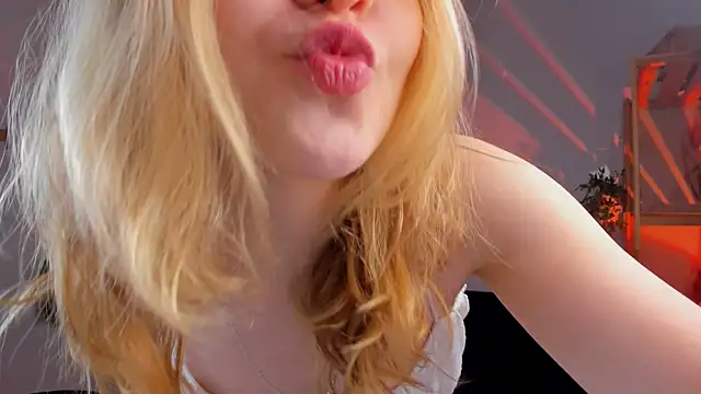 stay with alice online show from January 2025 01:30:01 PM
