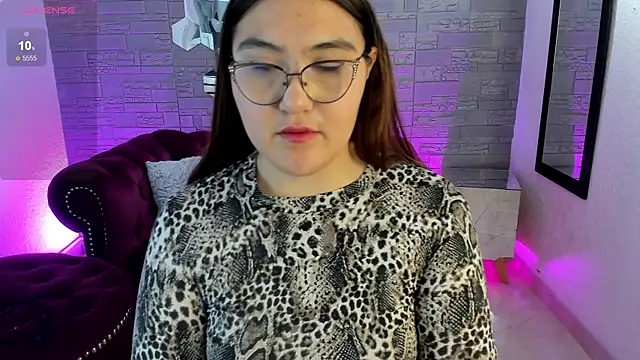 conniejames m online show from November 2025 12:42:02 PM