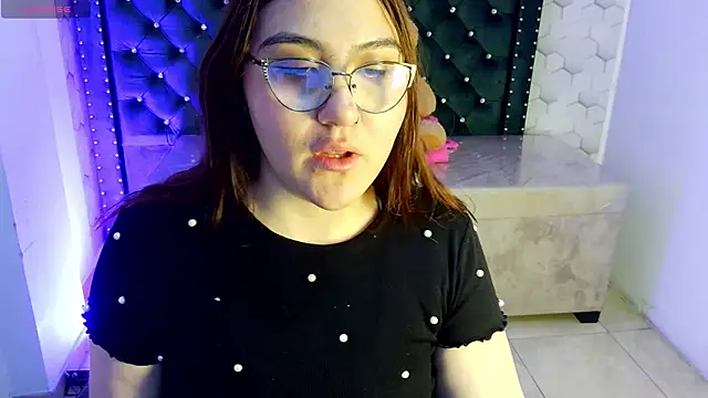 Snapshot of conniejames_m chatting on June 2026 10:54:02 AM conniejames m online show from June 2026 10:54:02 AM