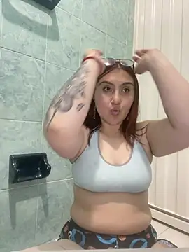 conniejames m online show from March 2026 02:41:02 AM