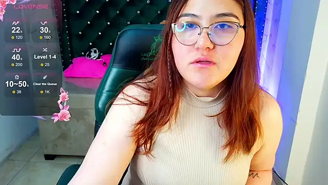 Snapshot of conniejames_m chatting on June 2026 12:32:02 PM conniejames m online show from June 2026 12:32:02 PM