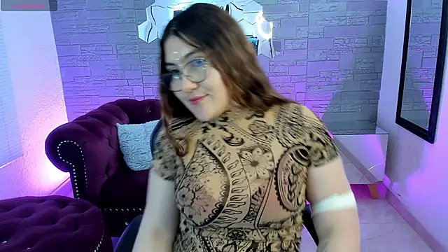 conniejames m online show from October 2025 12:46:01 PM