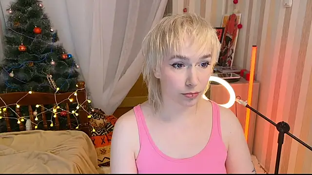 EmmyAmbros online show from January 2026 10:58:01 PM